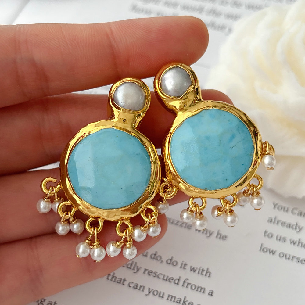 Turquise stone earrings