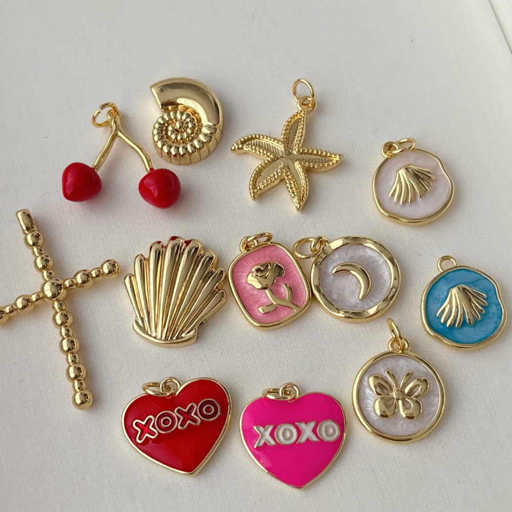 cross shell charm