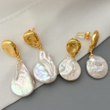 Fresh water pearl earrings