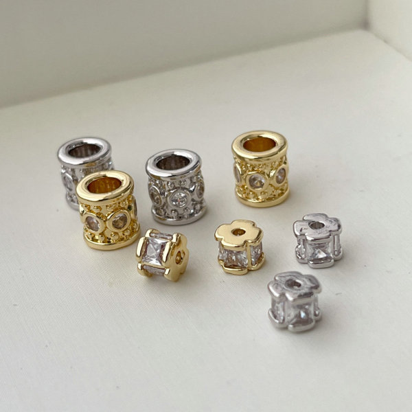 Spacer charm