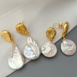 Fresh water pearl earrings