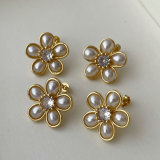 Flower earrings