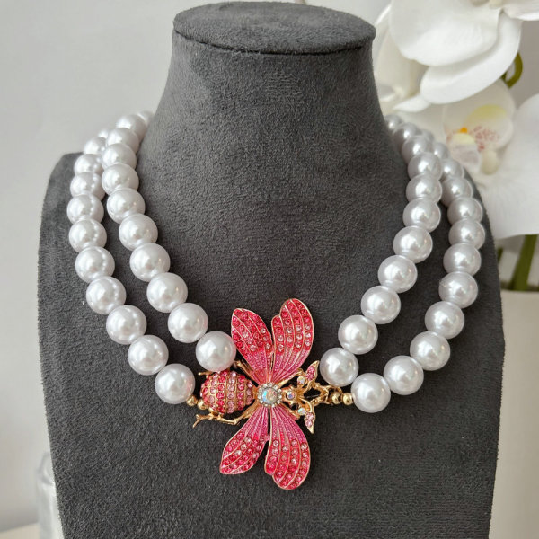 Butterfly charm glass pearl necklace