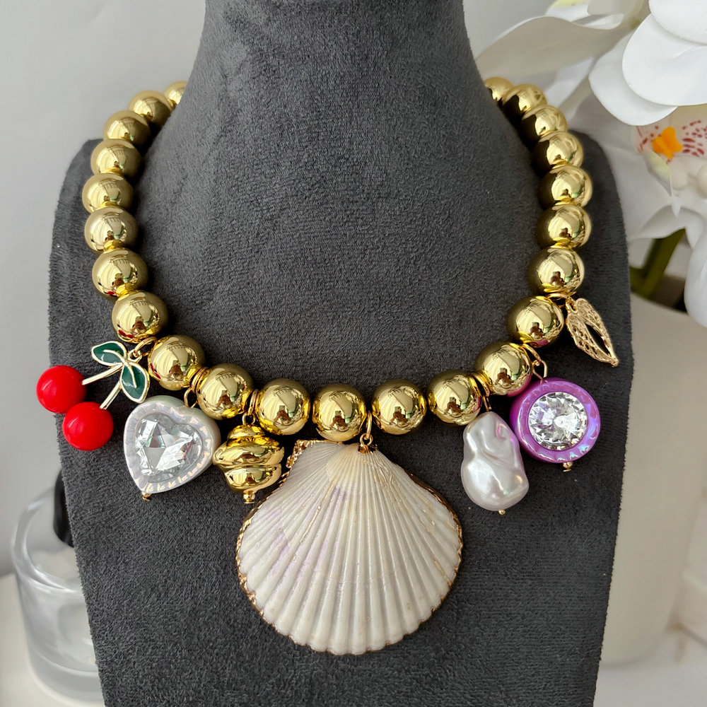 Chunky ball shell charm necklace