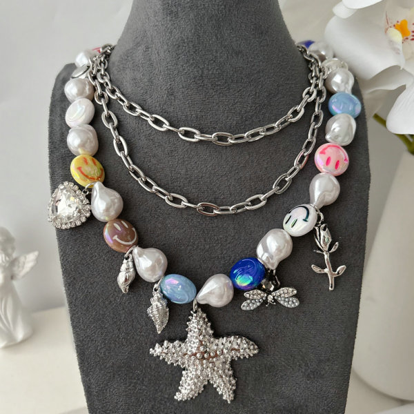 Layer star charm necklace