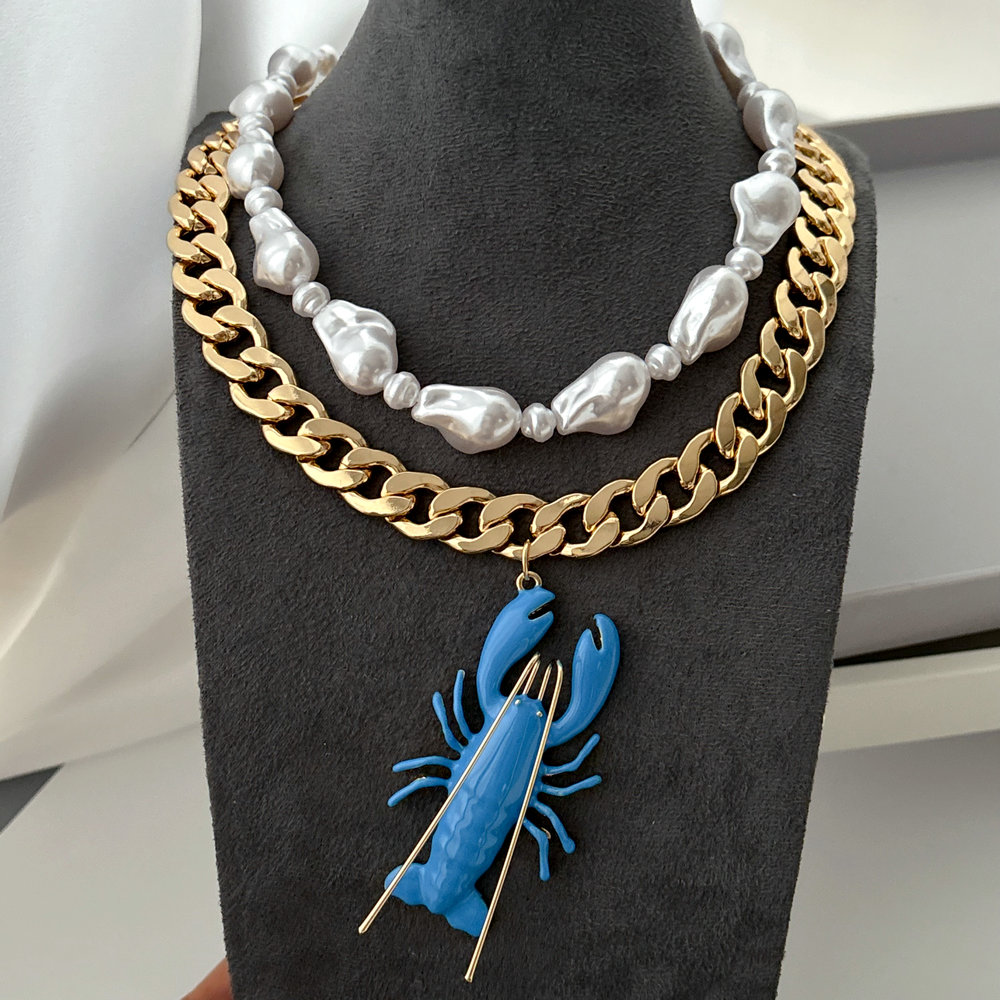 lobster pendant layer necklace