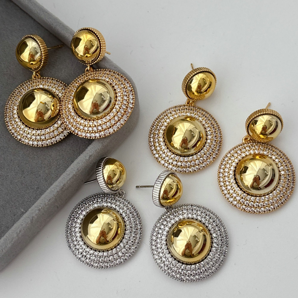 Two tone drop round earrings