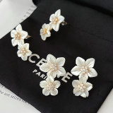 Shell flower earrings