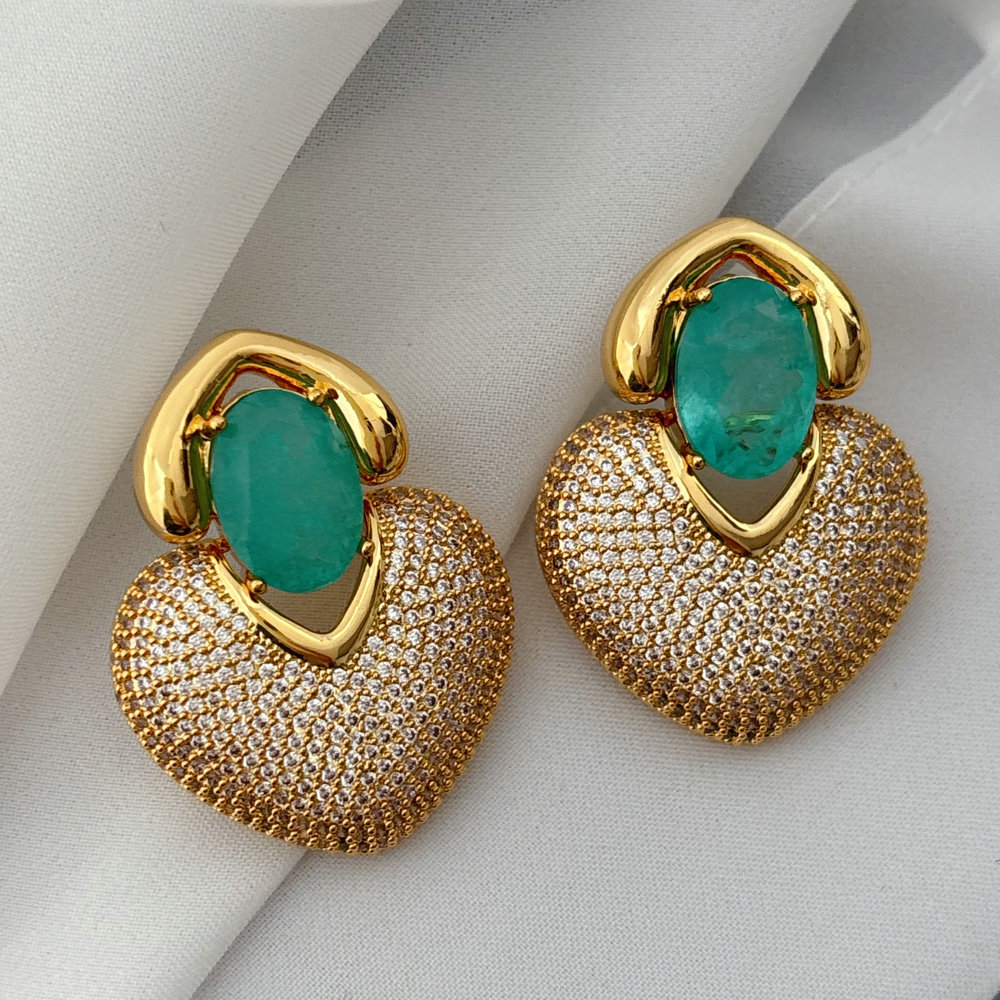 Chunkyy pave oval shape earrings