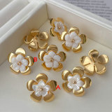 Flower earrings