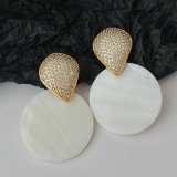 Shell earrings