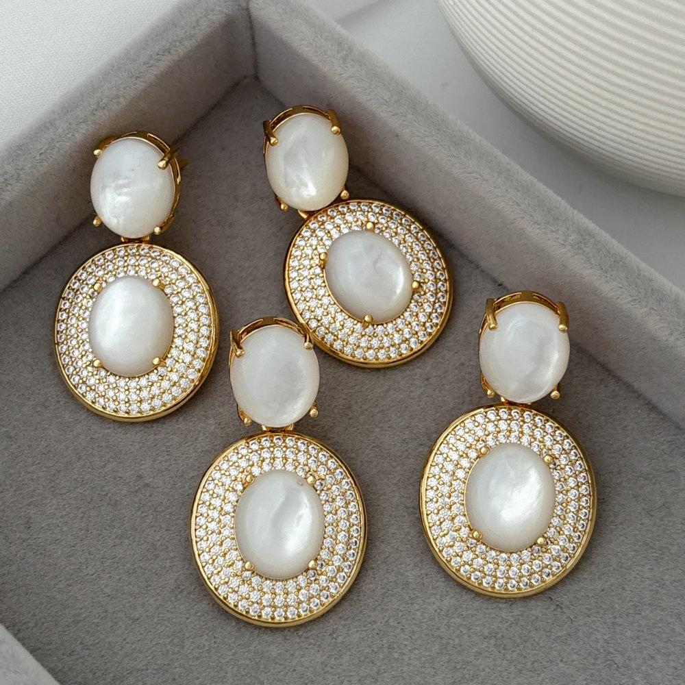 Shell pearl teardrop earrings