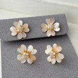Small shell flower earrings