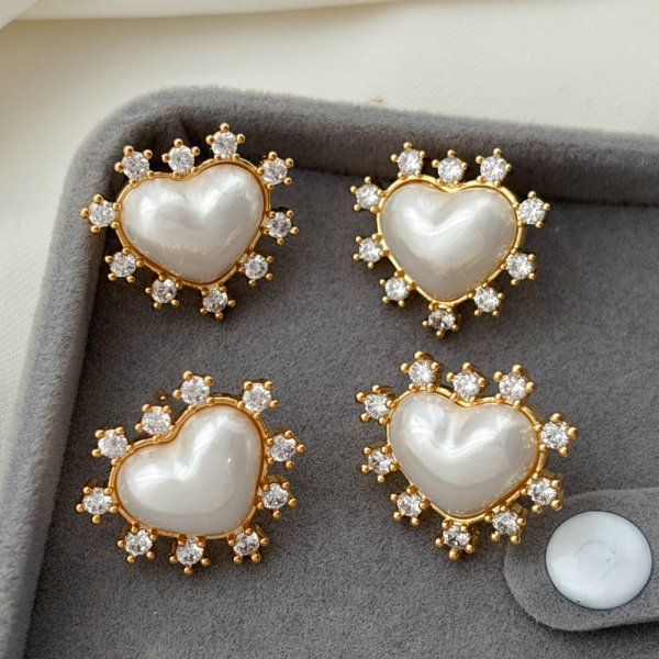 Heart earrings