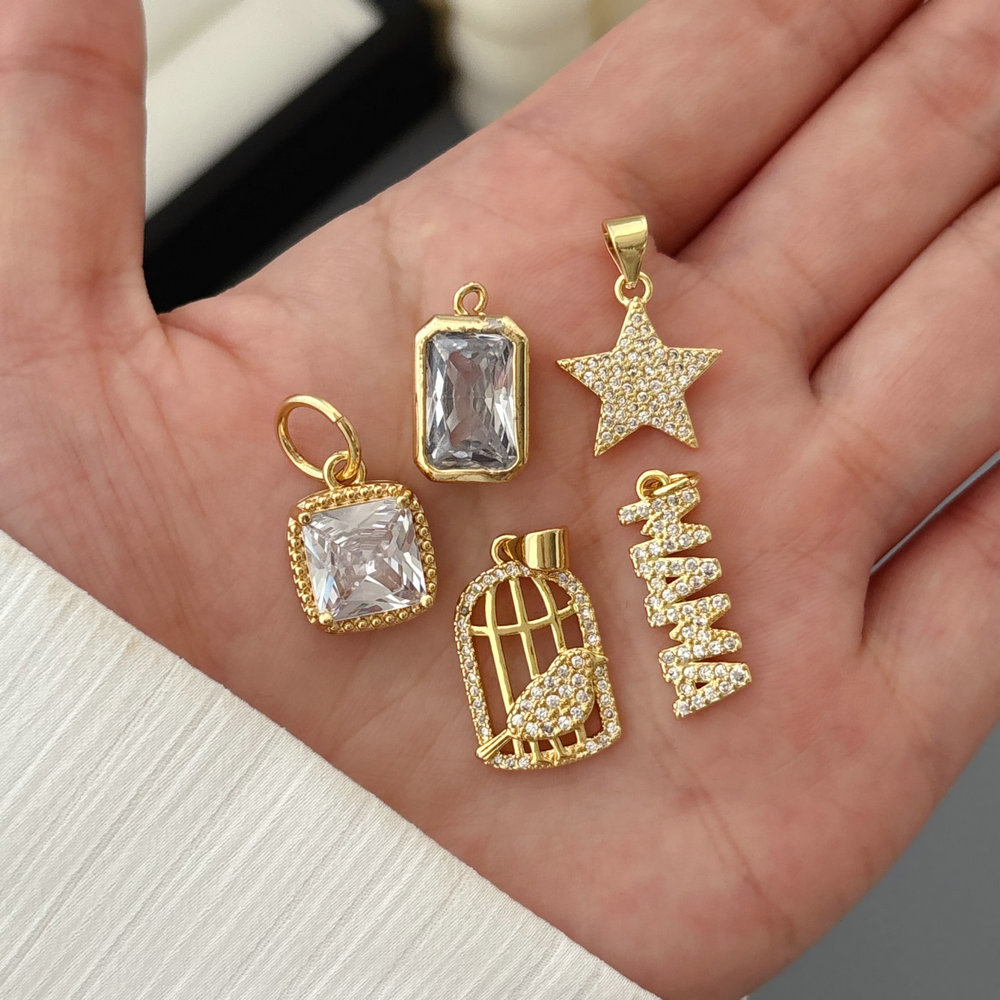 Star charm