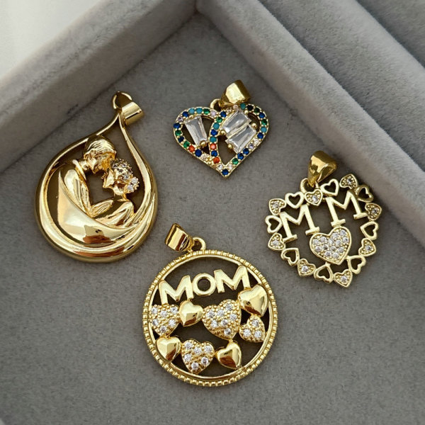 Mom charm