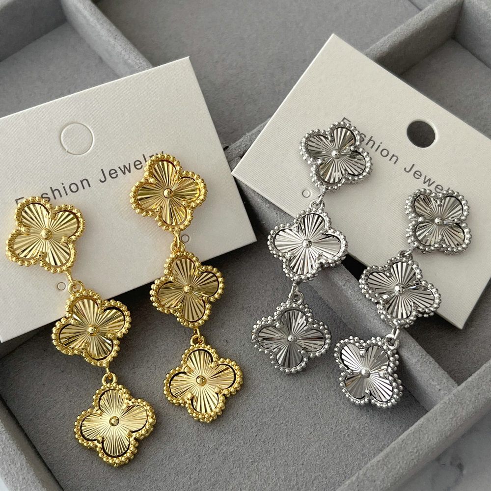 Clover earrings