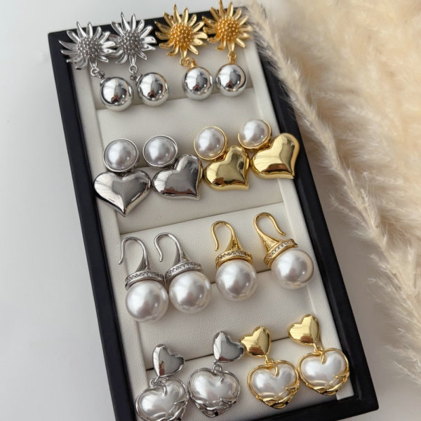 Heart earrings