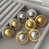Metal round shape earrings