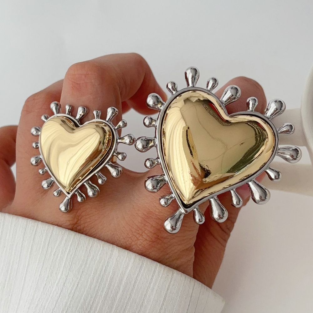 Metal two tone heart ring