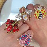 Inset bee ring