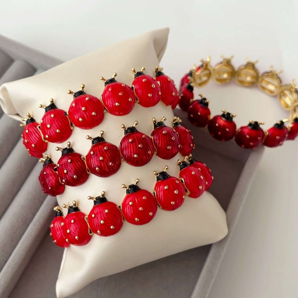 Enamel ladybug estic bracelet