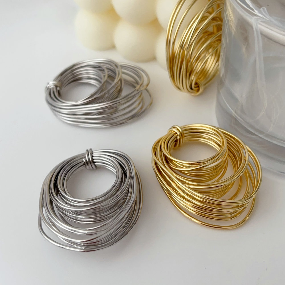 Chunky metal chain ring