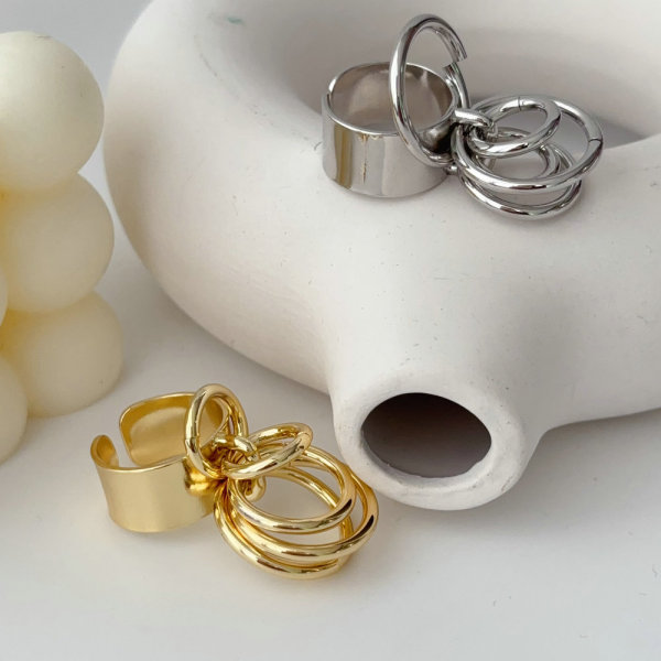 Metal chain ring