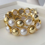 Elstic pearl bracelet