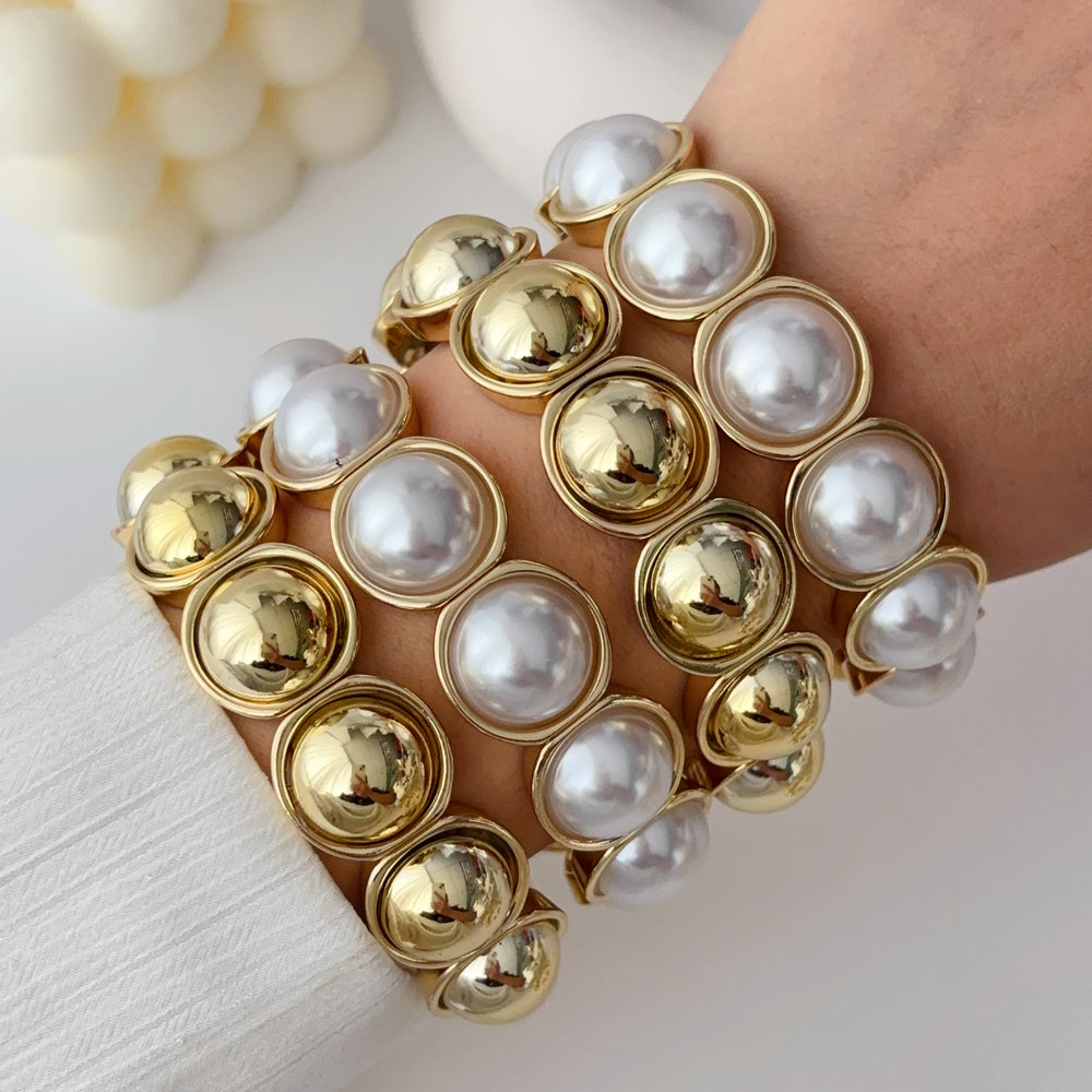 Elstic pearl bracelet
