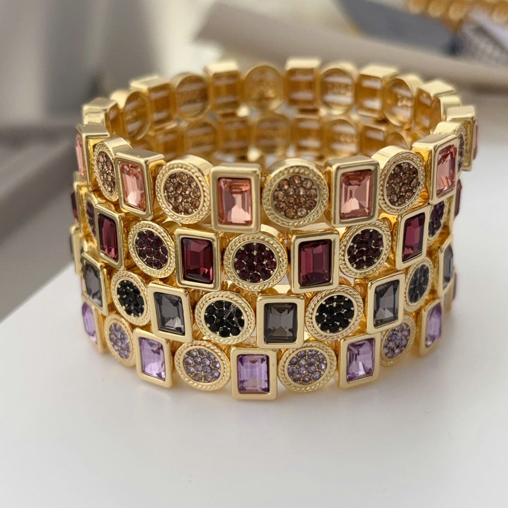 elstic round charm bracelet