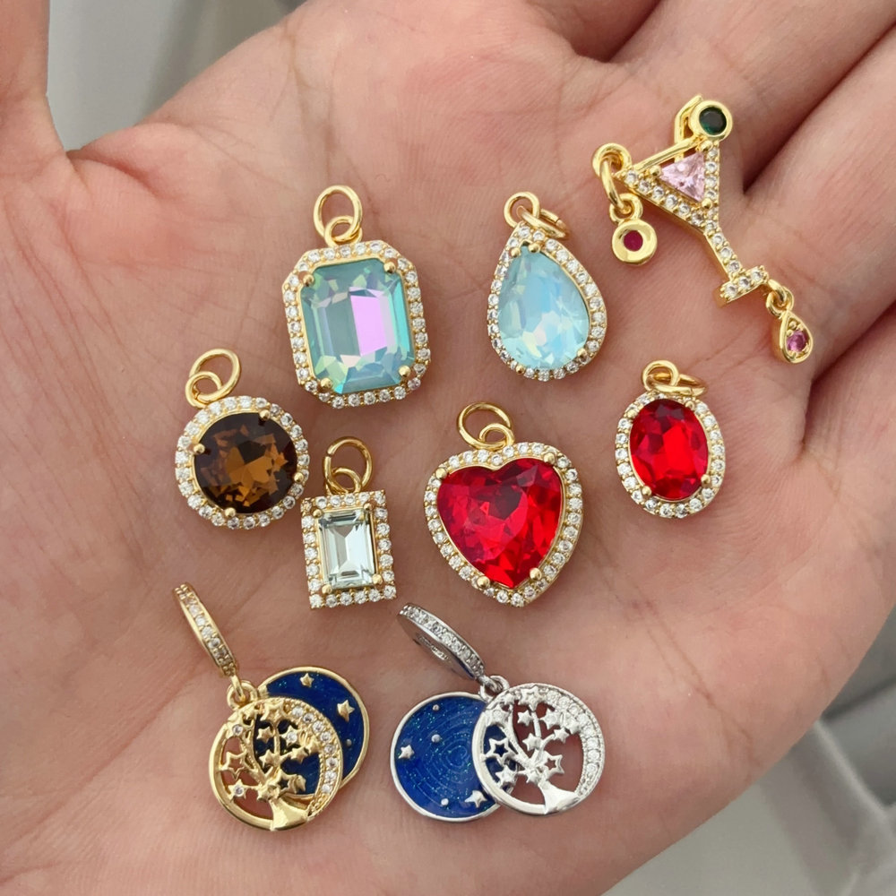Zircon square round charm