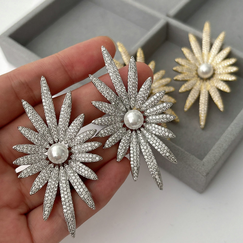 Pave zircon star pearl earrings