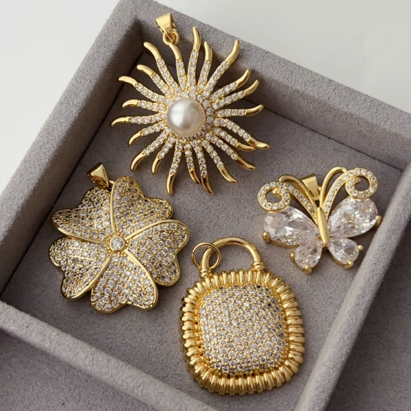 Pave zircon sunflower pendant