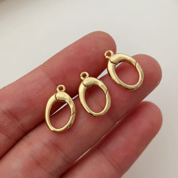 Clasp