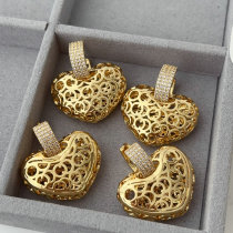 Chunky heart earrrings