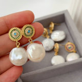 Fresh water pearl earrings