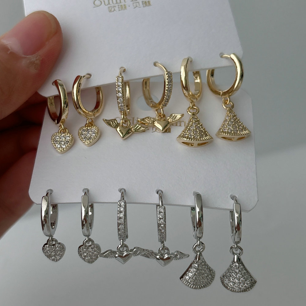 Set charm earrings