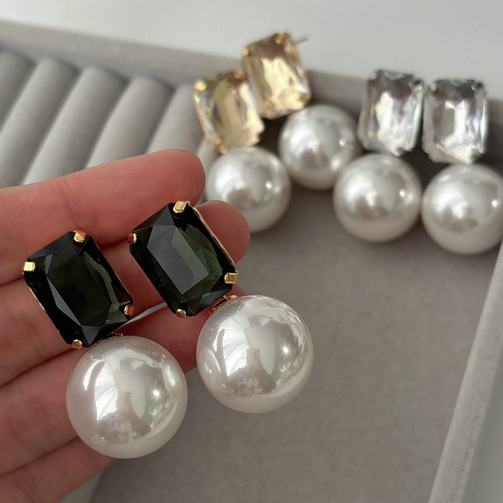 Pearl earrings