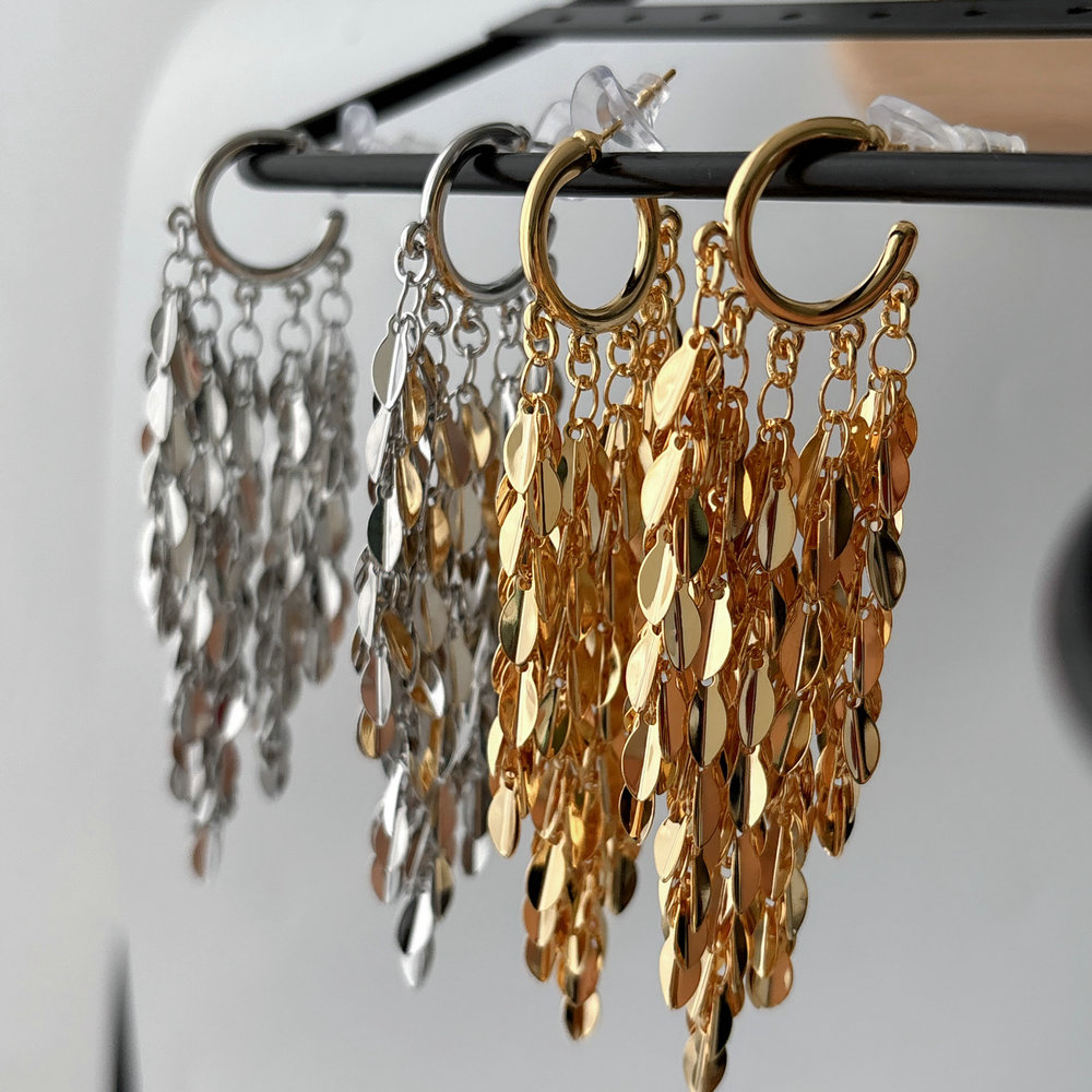 Metal leaf earrings