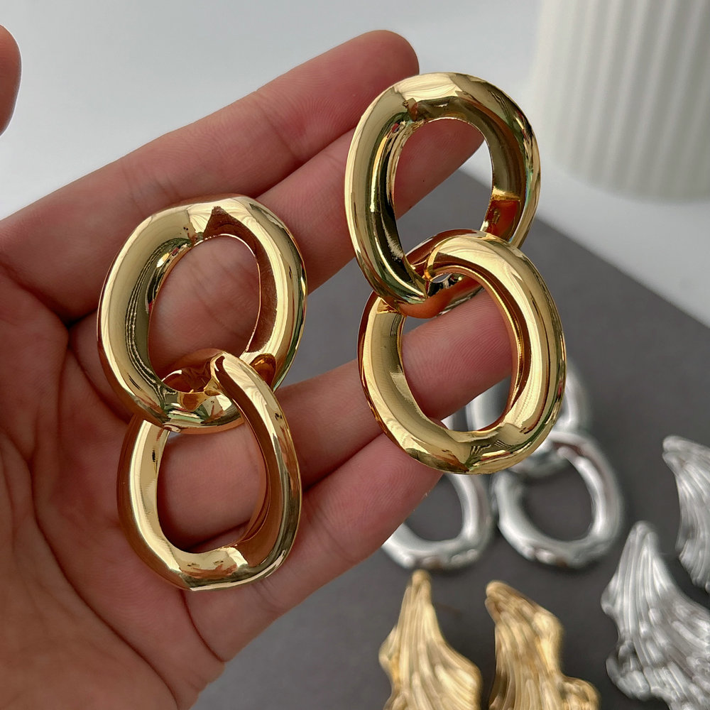 Metal link chain earrings