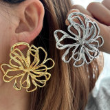 Chunky metal flower earrings