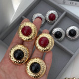 Metal round shape earrings