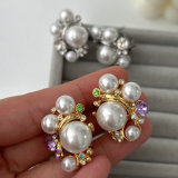 Pearl flower earrings