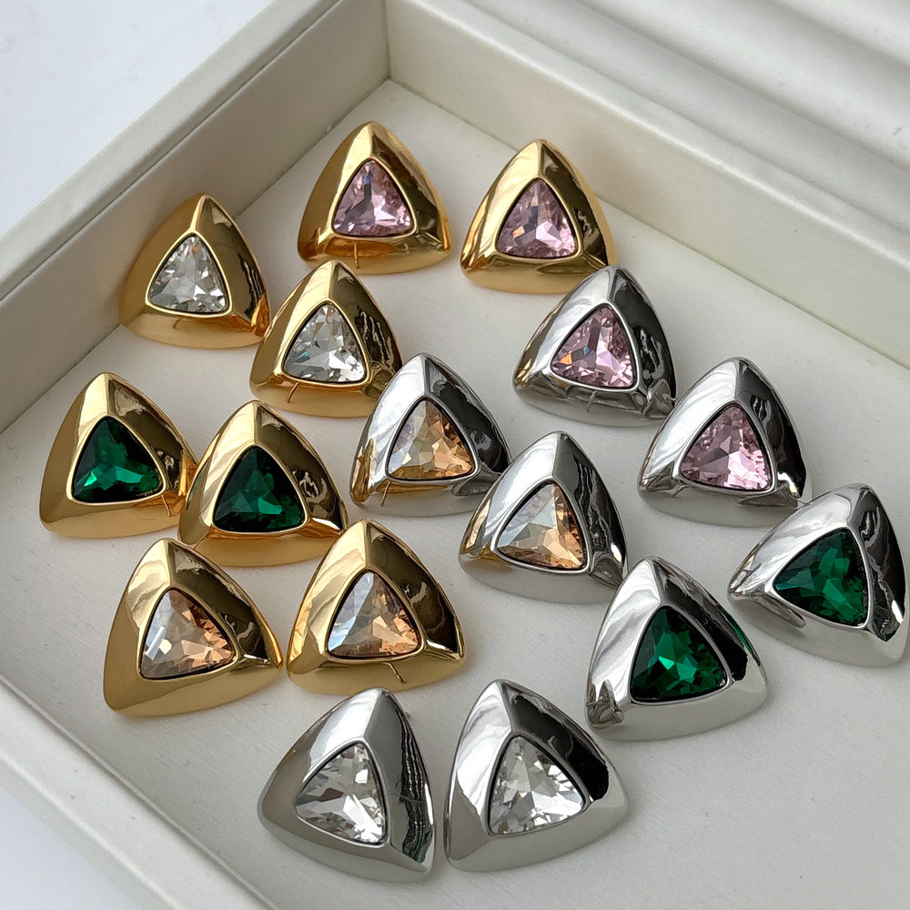 Triangle metal earrings