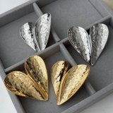 Chunky metal heart earrings