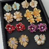 Flower earrings