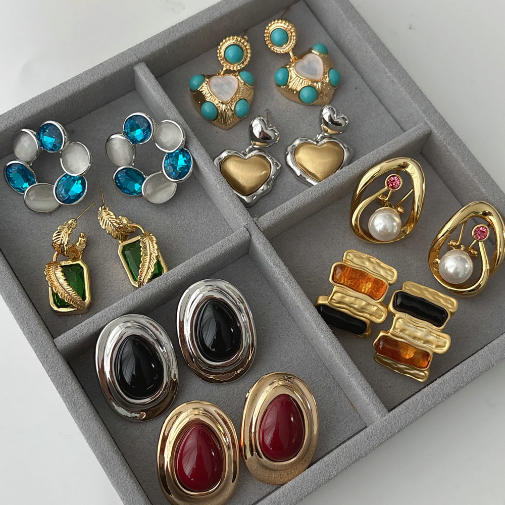 Fashion earrings