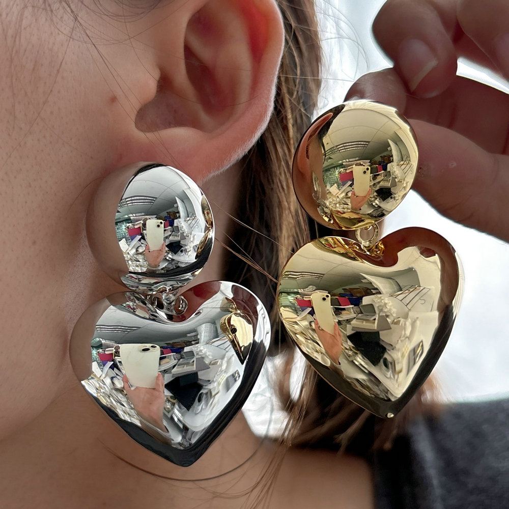 Metal chunky heart earrings