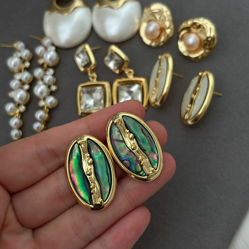 Pearl earrings